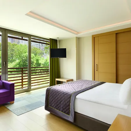 Ramada By Wyndham Cekirge Thermal & 酒店