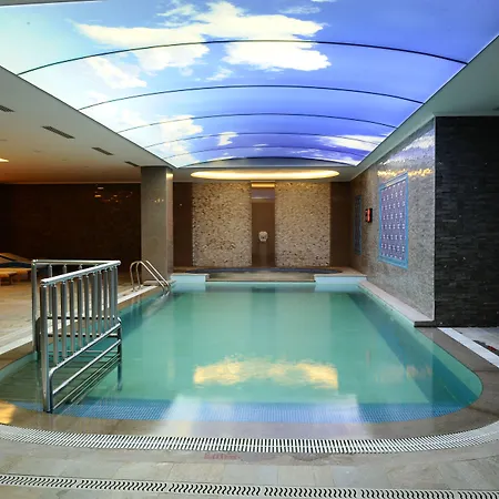 Ramada By Wyndham Cekirge Thermal &