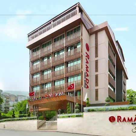 Ramada By Wyndham Cekirge Thermal & 酒店