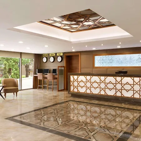 Ramada By Wyndham Cekirge Thermal & Szálloda