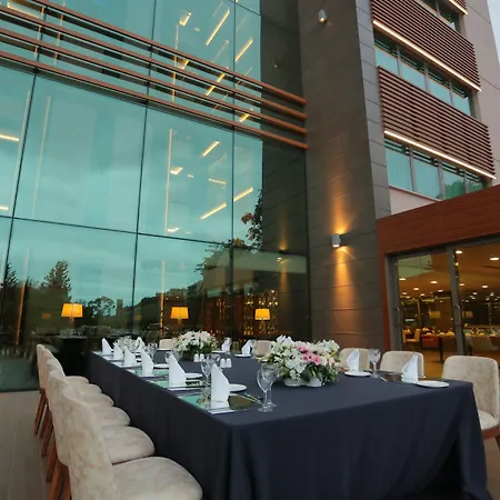 Szálloda Ramada By Wyndham Cekirge Thermal & 4*