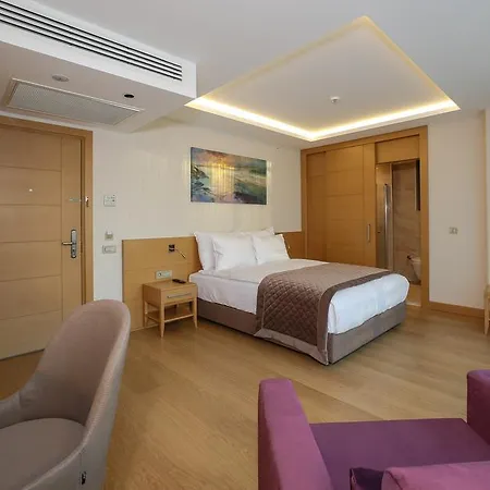 Ramada By Wyndham Cekirge Thermal & Szálloda