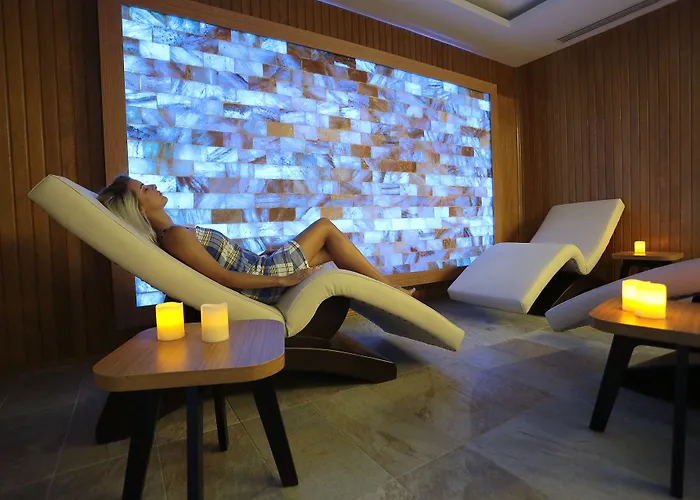 מלון Ramada By Wyndham Cekirge Thermal & 4*