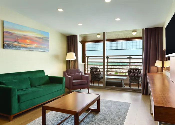 Ramada By Wyndham Cekirge Thermal &