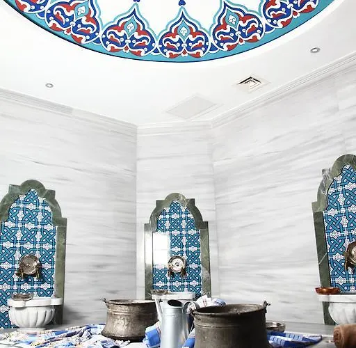 Ramada By Wyndham Cekirge Thermal & בורסה